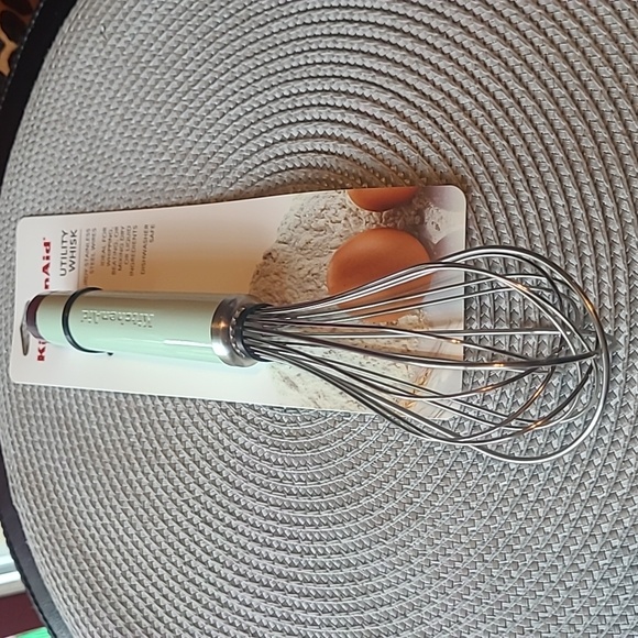 KitchenAid Utility Whisk - Picture 4 of 5